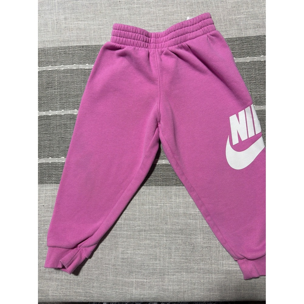 Nike Boys Pink Joggers Size 4 XS Graphic Logo Fleece Sweatpants Athletic Pants